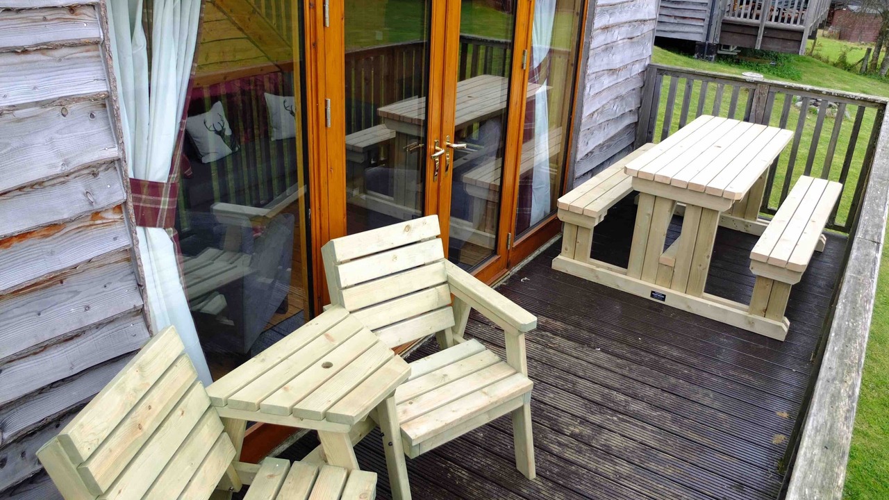 Photo of Outdoor in Dallavich