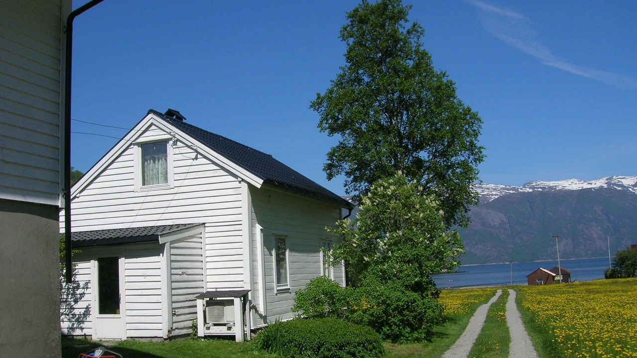 Photo of Others in Hoyanger