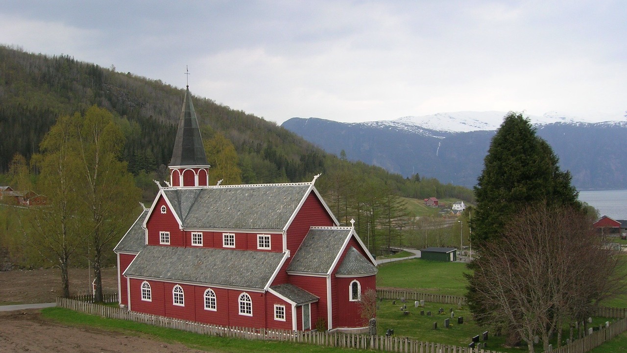 Photo of Others in Hoyanger