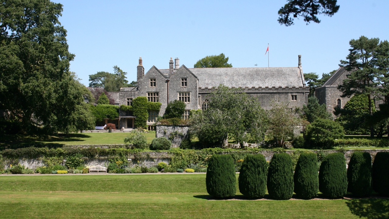 Photo of Others in Dartmouth
