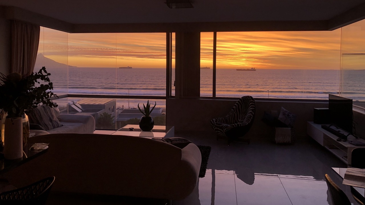 Photo of Others in Bloubergstrand