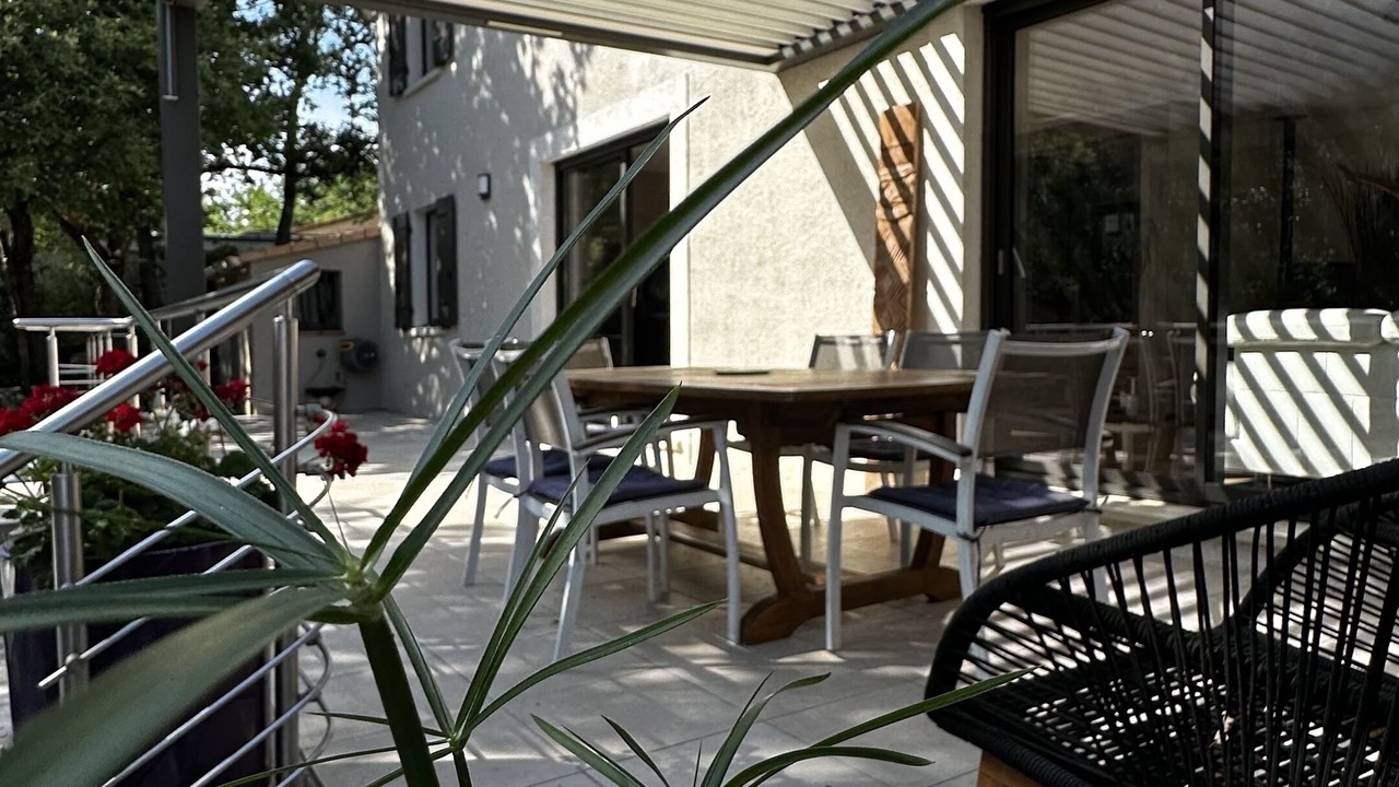 Photo of Outdoor in Forcalqueiret
