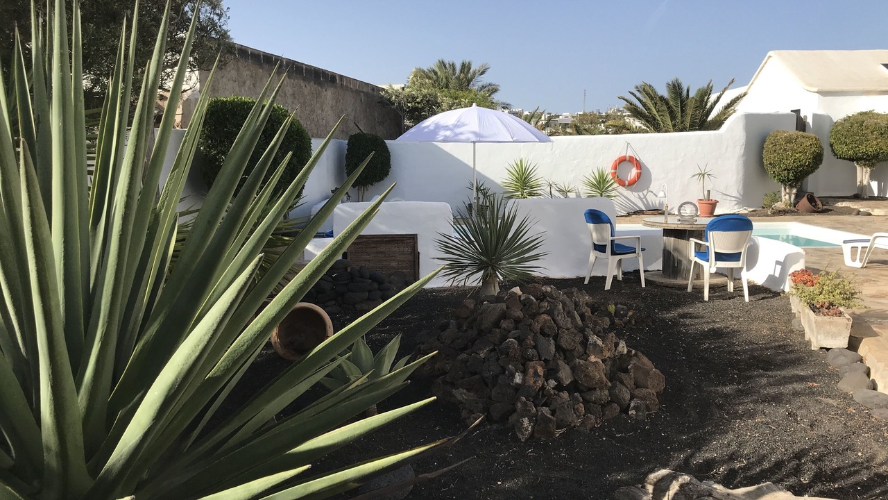 Photo of Outdoor in Tias