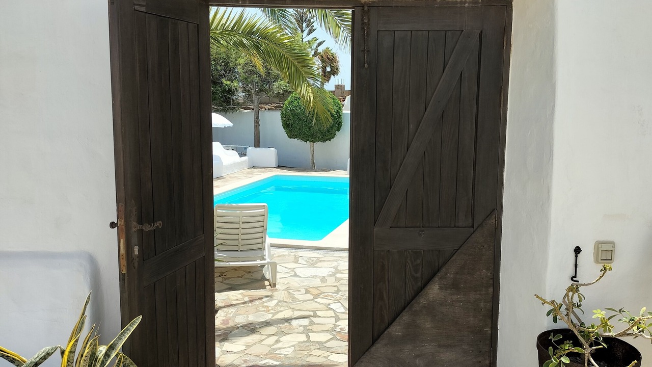 Photo of Outdoor in Tias