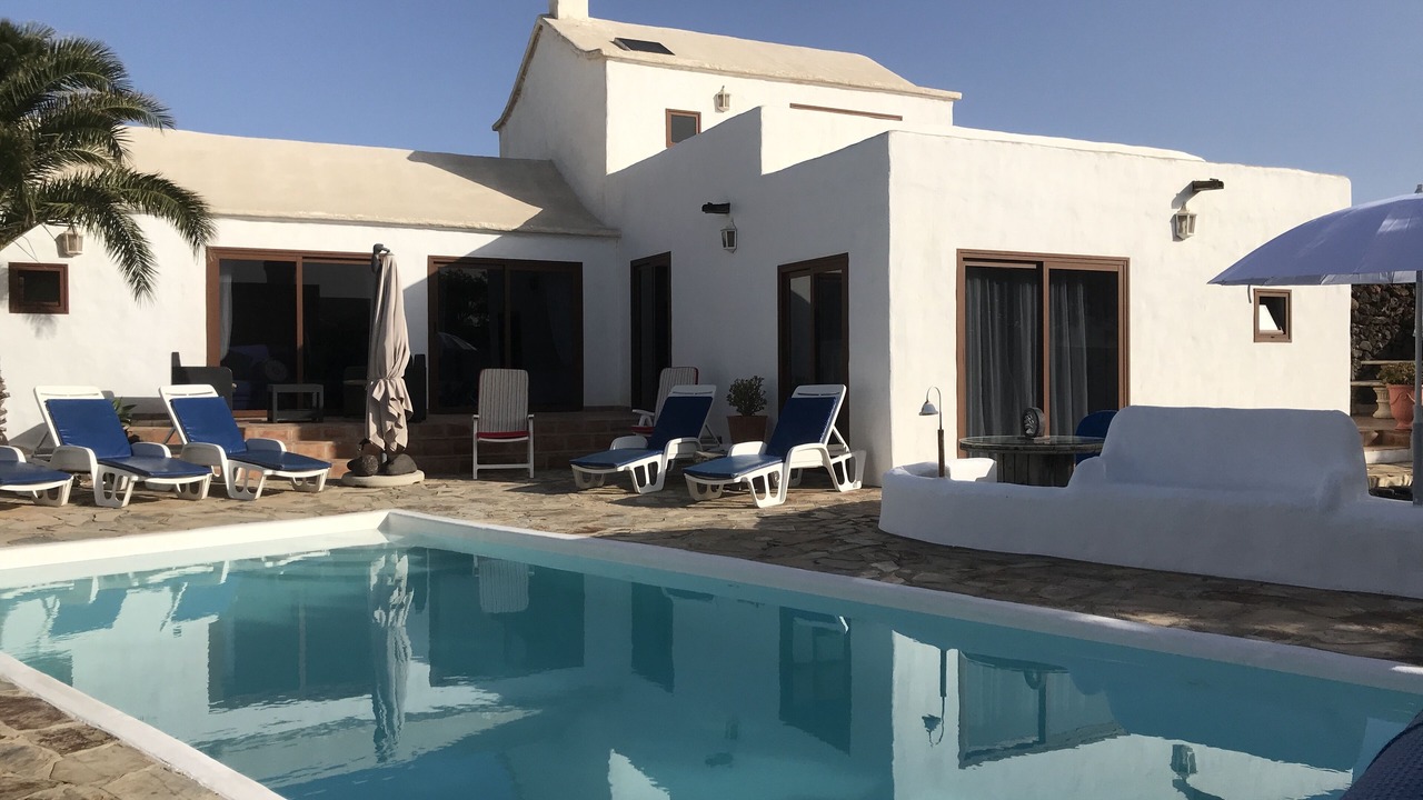 Photo of Outdoor in Tias