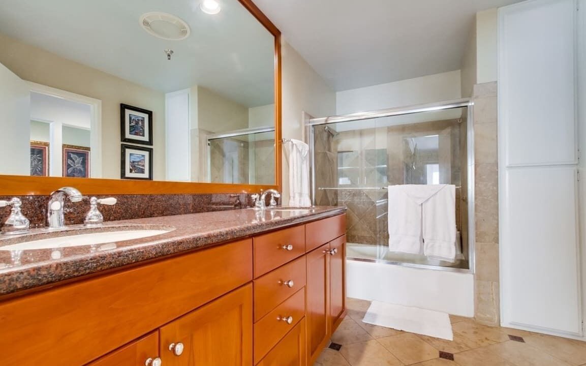 Photo of Bathroom in Crown Point
