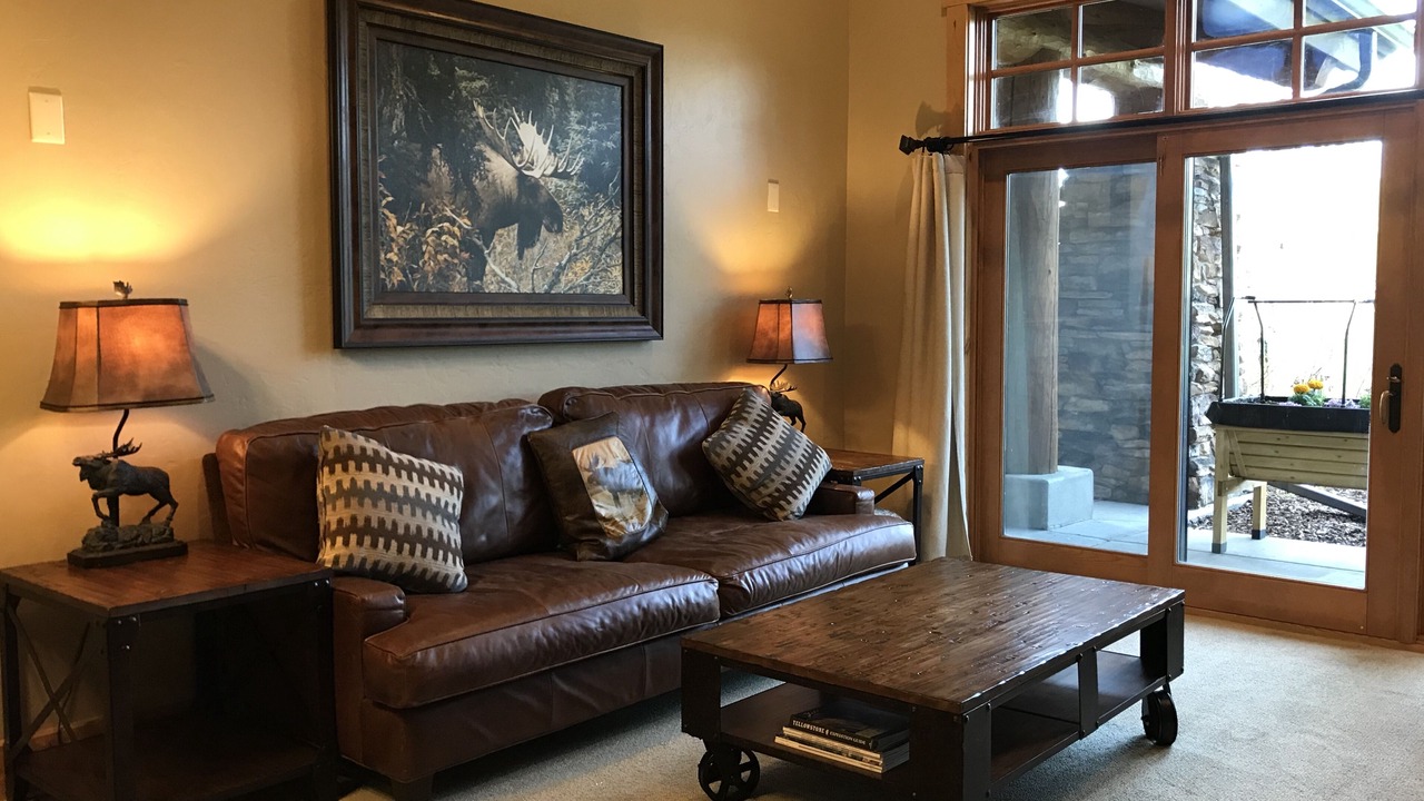Photo of Livingroom in Victor