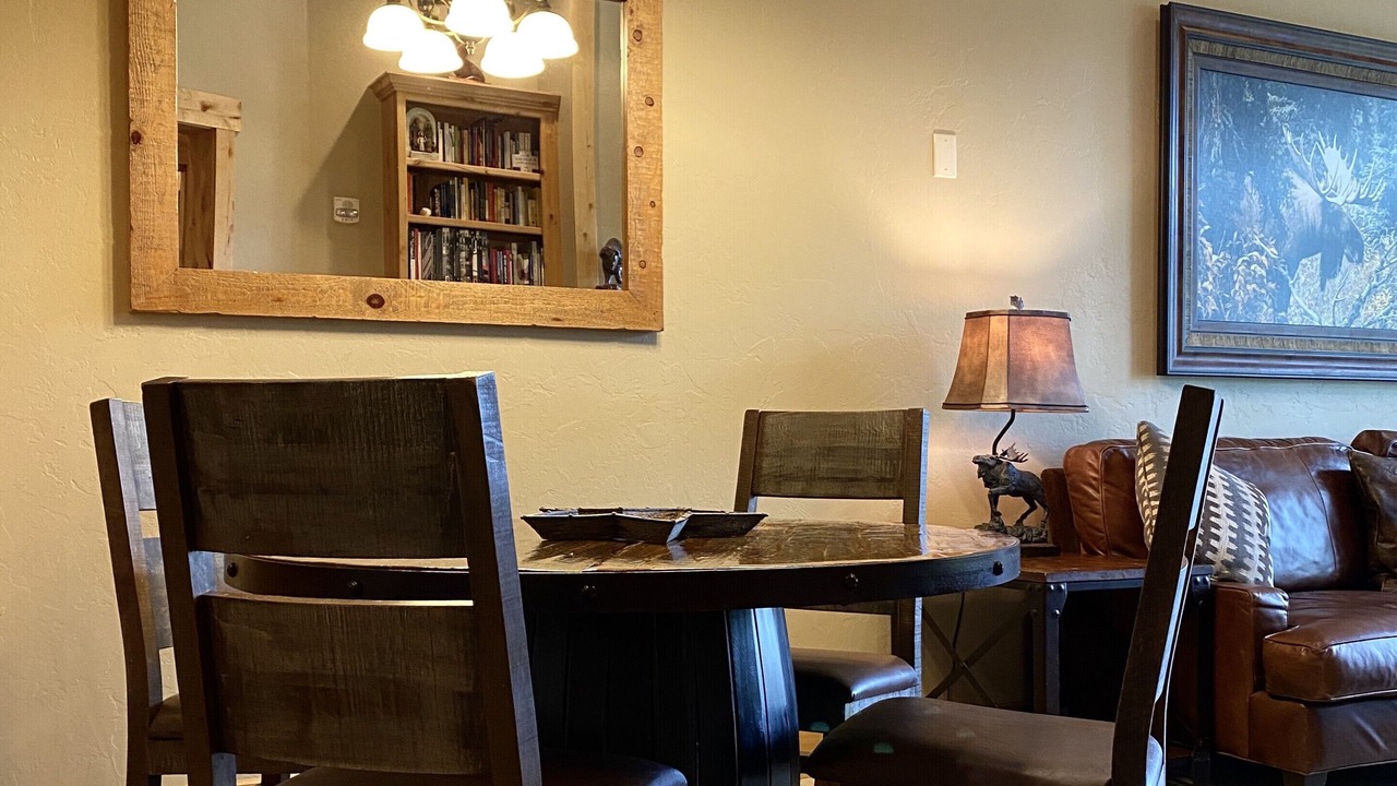 Photo of Livingroom in Victor