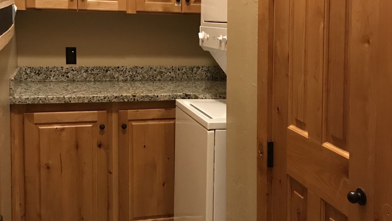 Photo of Bedroom in Victor