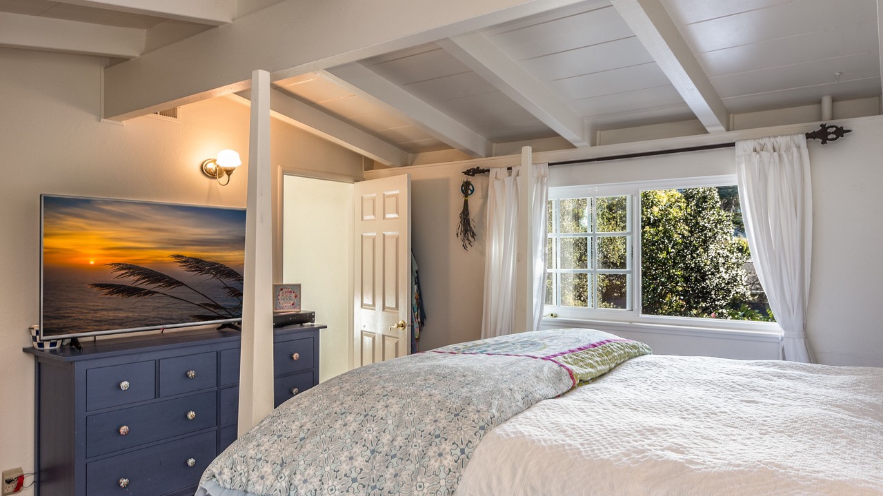 Photo of Bedroom in Mission Fields