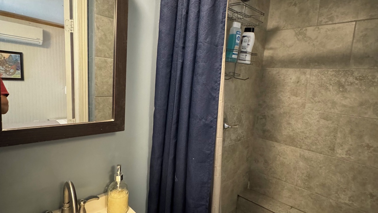 Photo of Bathroom in Faubourg Delachaise