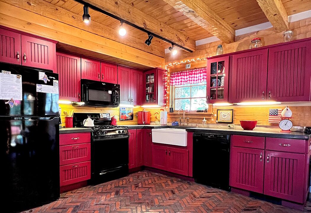 Photo of Kitchen in Bass Lake
