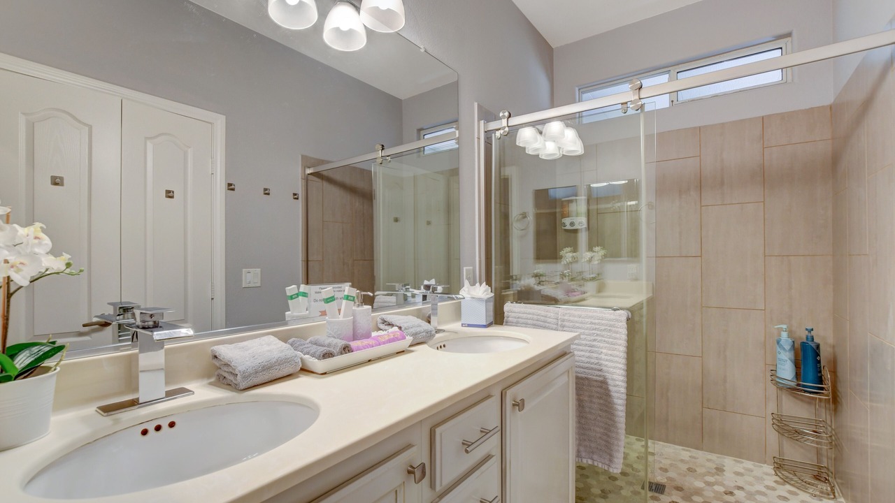 Photo of Bathroom in Silverado Ranch