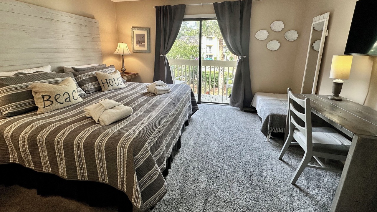 Photo of Bedroom in North Forest Beach