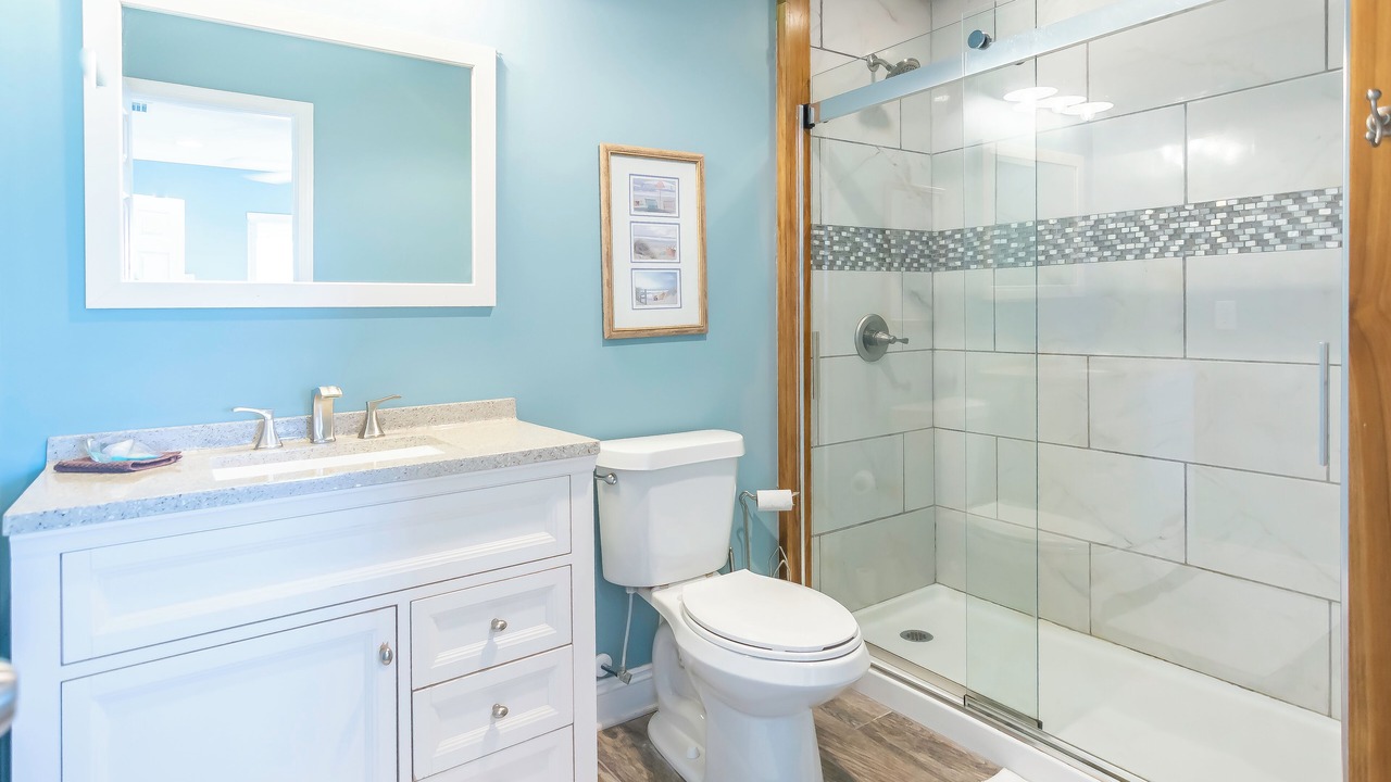 Photo of Bathroom in Surf Side Shores