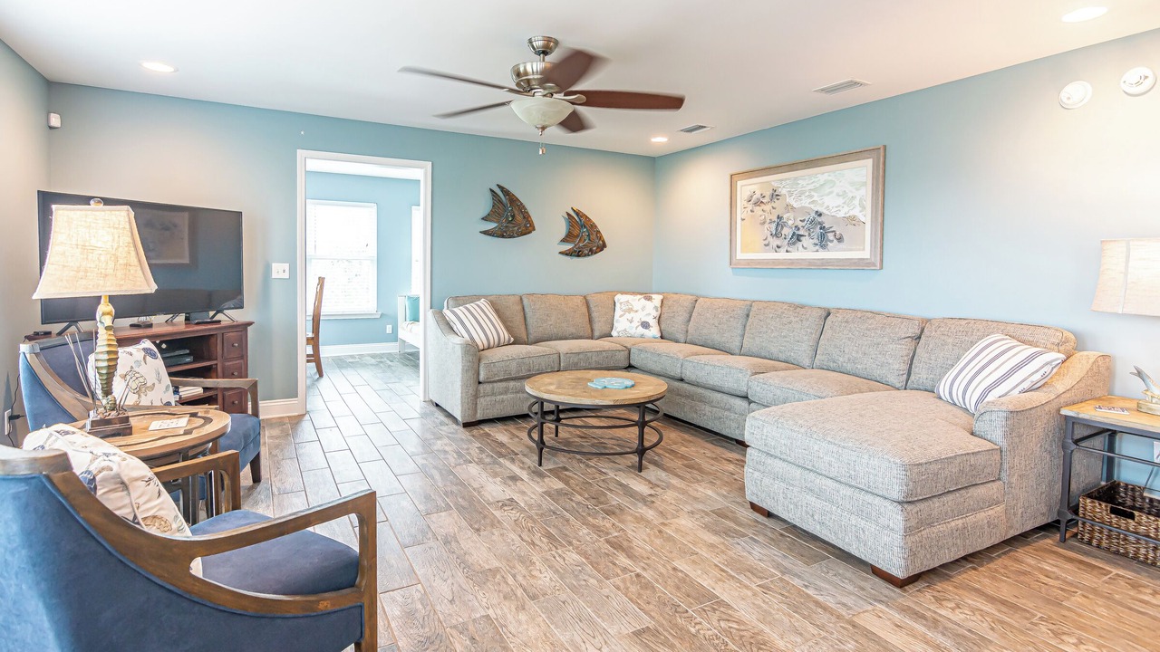 Photo of Livingroom in Surf Side Shores