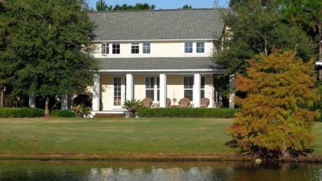 Photo of Others in Laurel Grove
