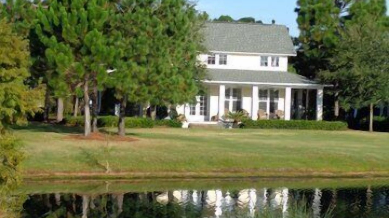 Photo of Outdoor in Laurel Grove