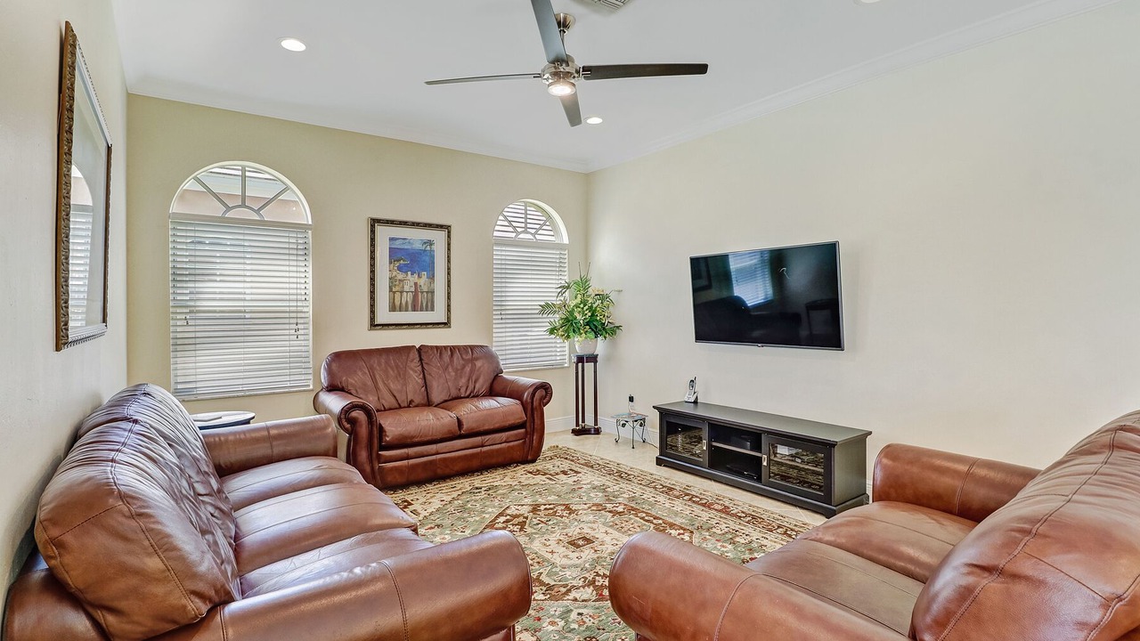 Photo of Bedroom in Central Naples