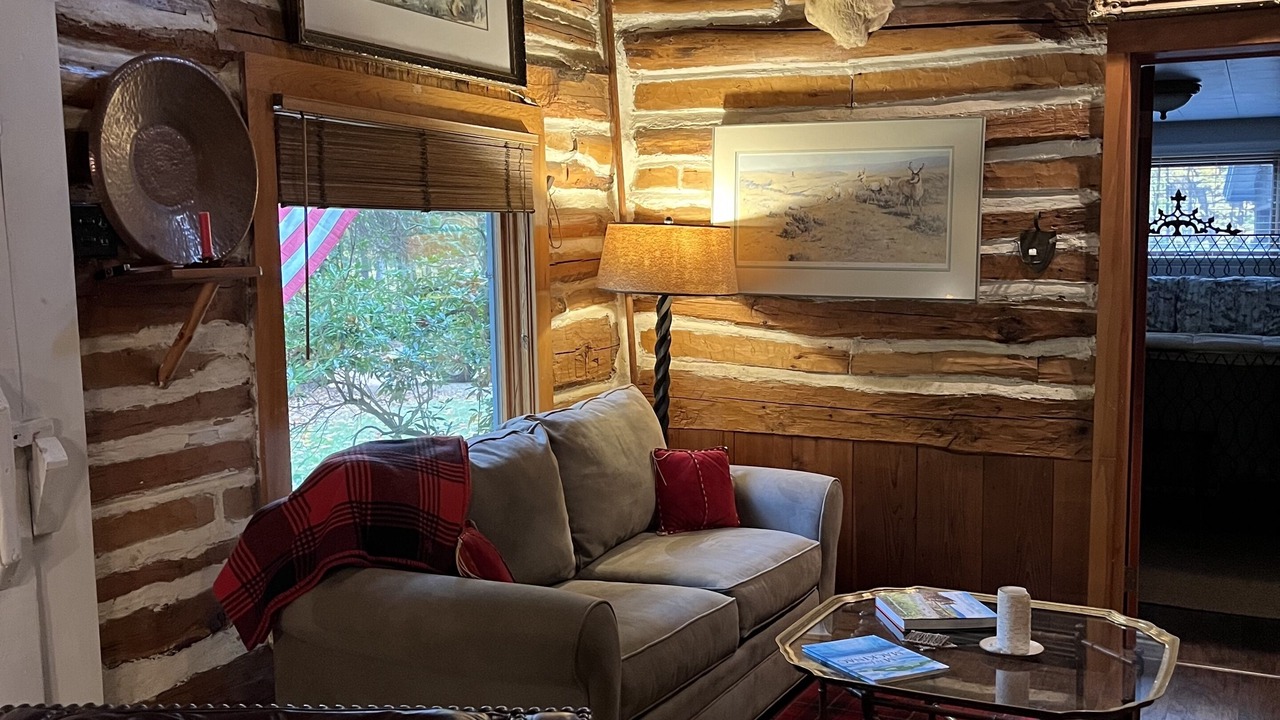 Photo of Livingroom in Good Hart