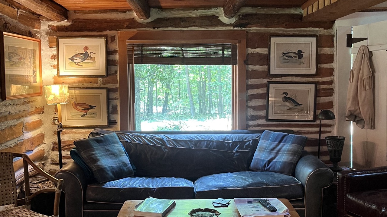 Photo of Livingroom in Good Hart