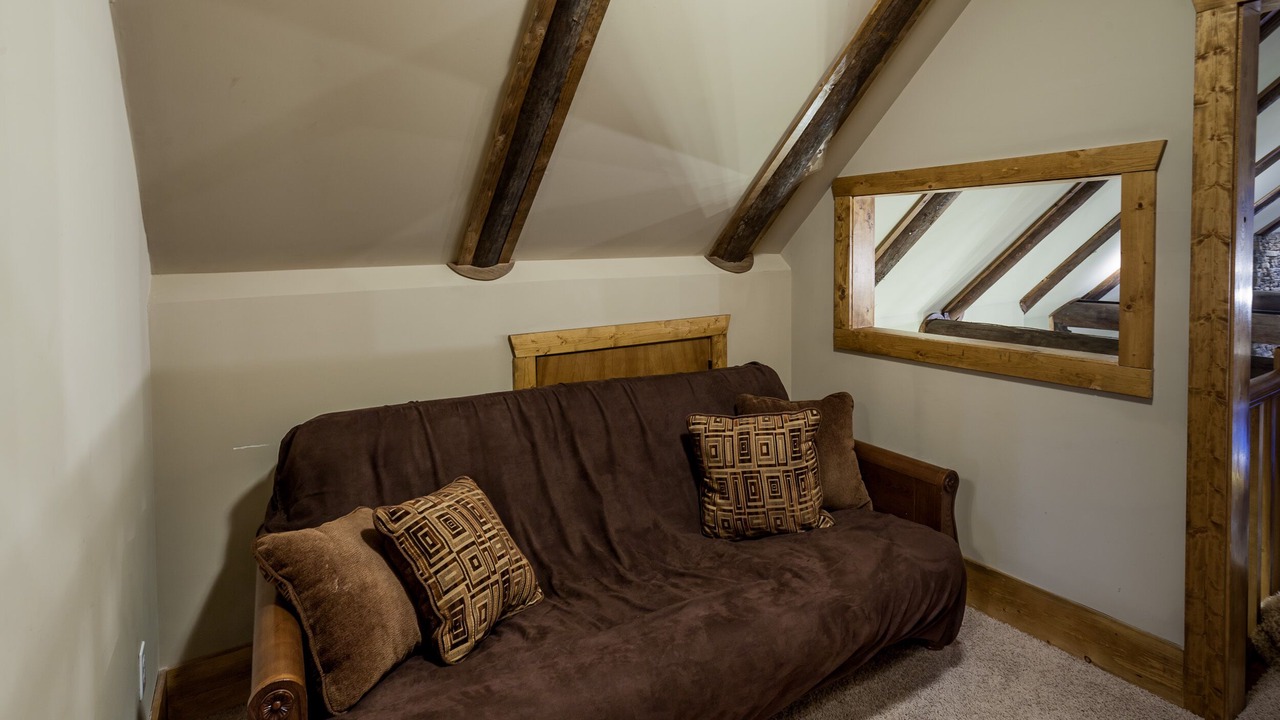Photo of Bedroom in Ellijay