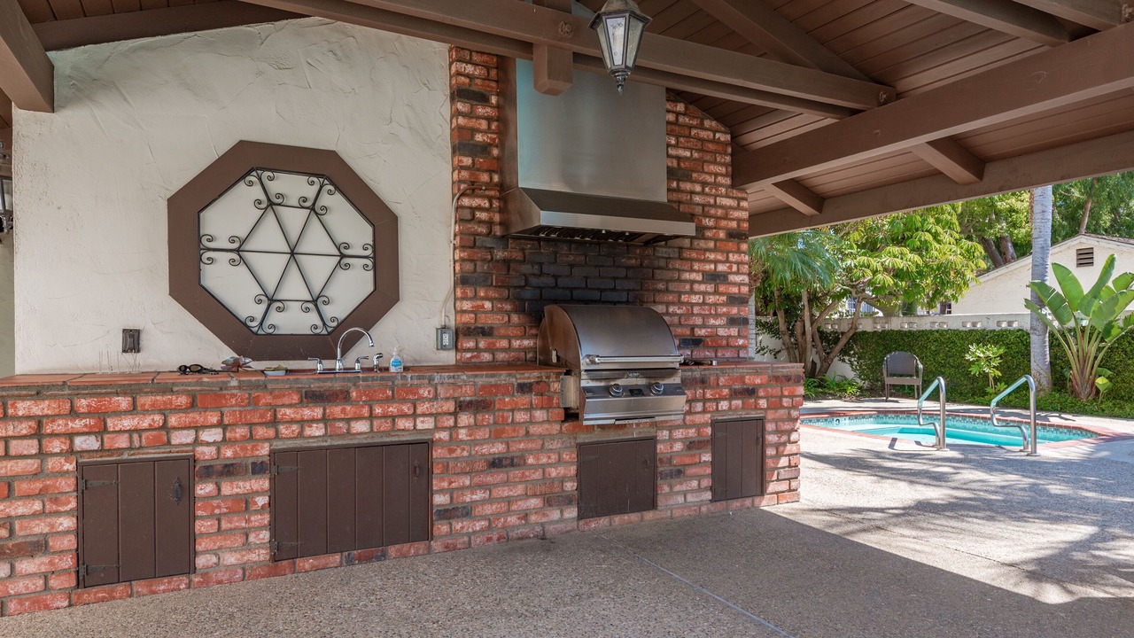 Photo of Patio Balcony in West Beach