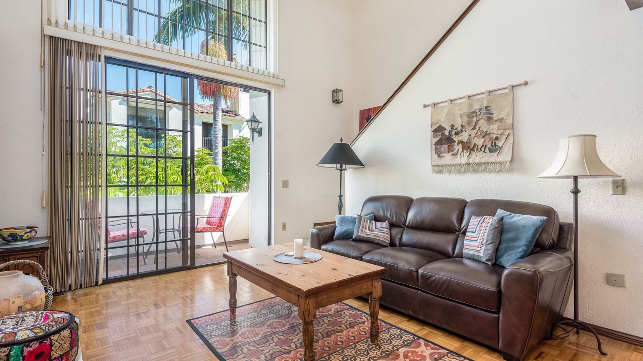 Photo of Livingroom in West Beach