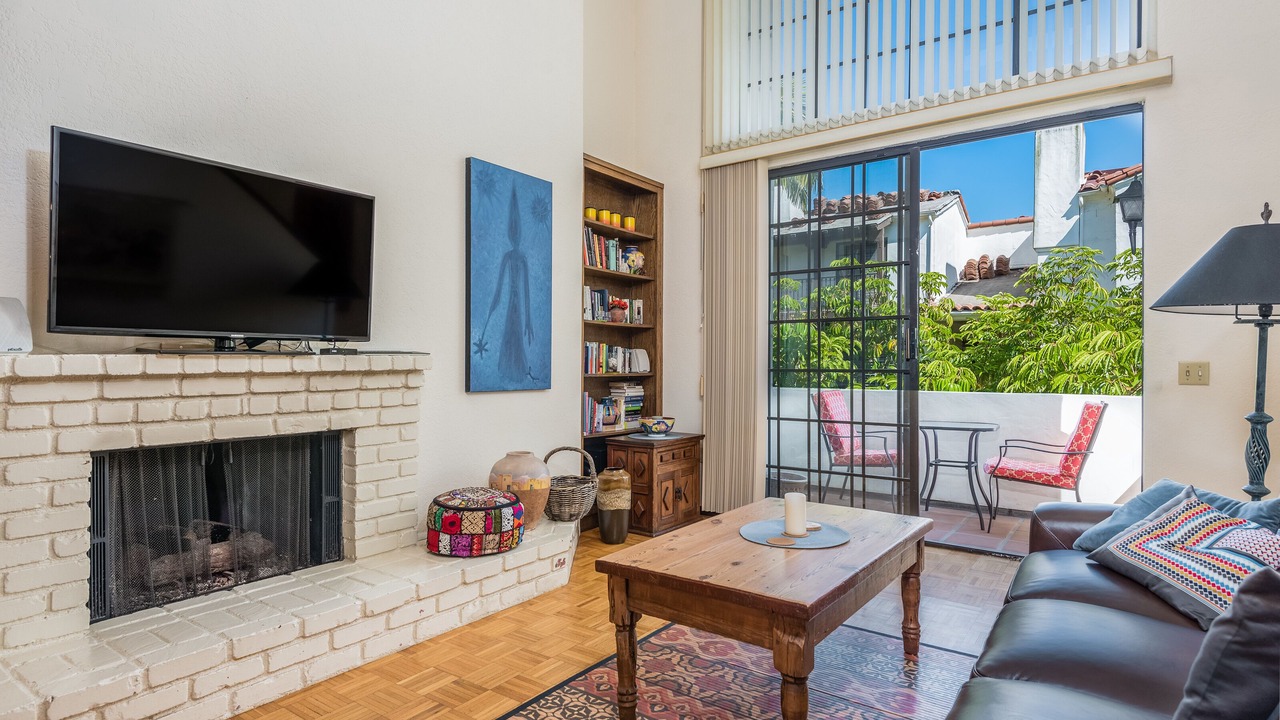 Photo of Livingroom in West Beach