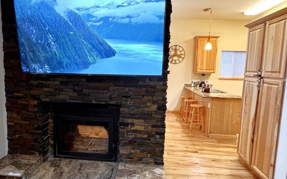 Photo of Livingroom in Tahoe Pines