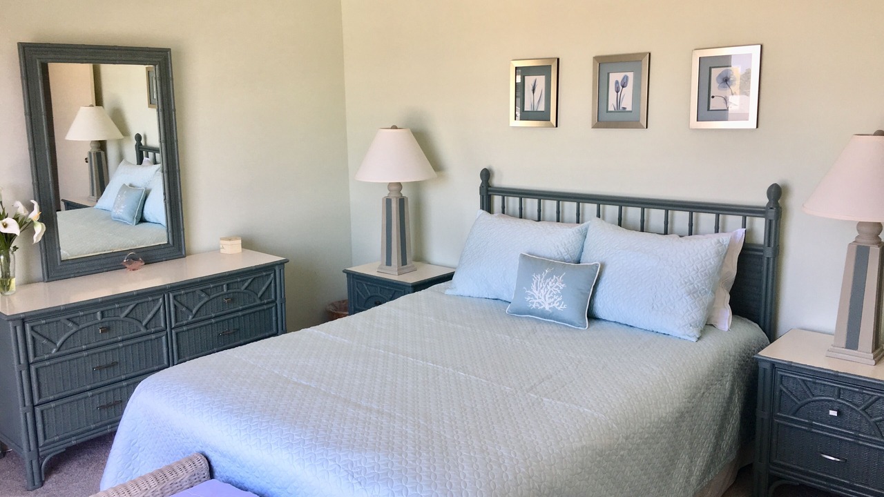 Photo of Bedroom in Crescent Beach