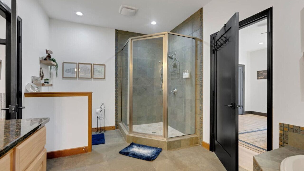 Photo of Bathroom in Blue Ridge