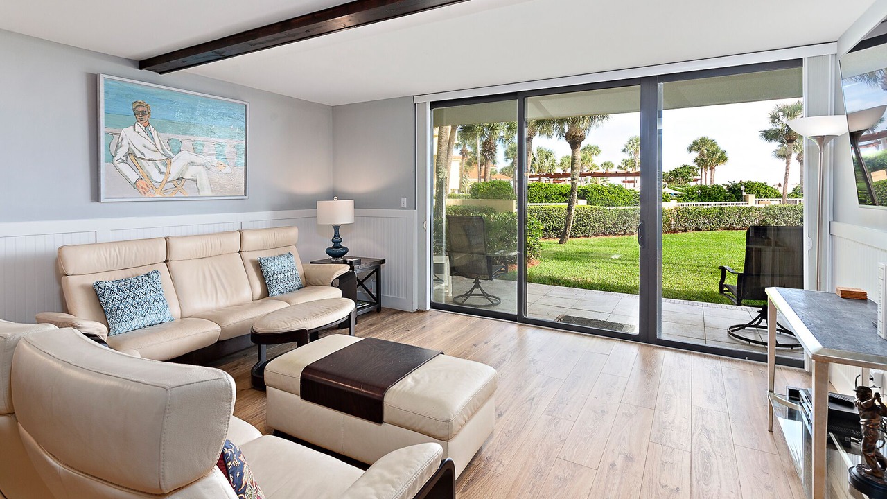 Photo of Bedroom in Saint Simons Island