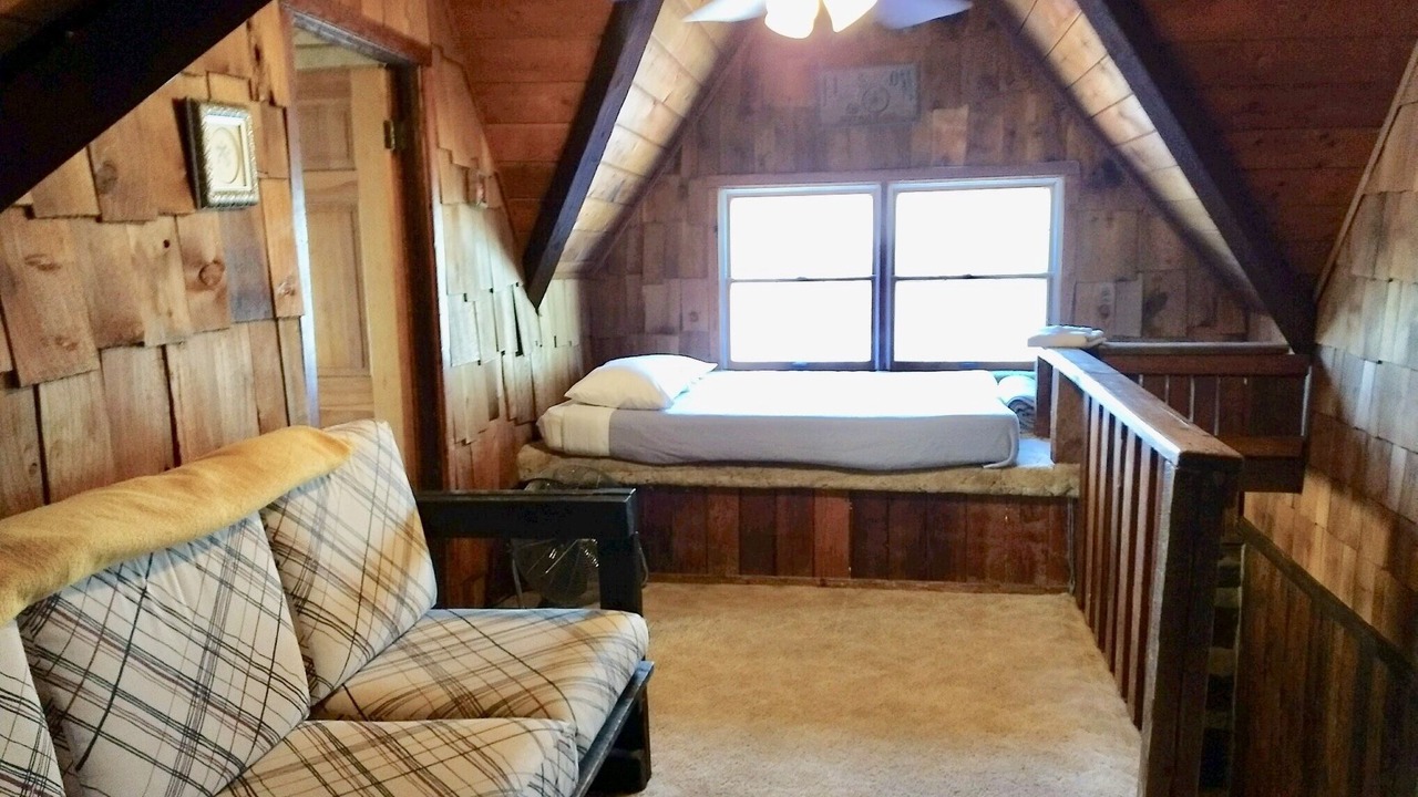 Photo of Bedroom in Charter Hills