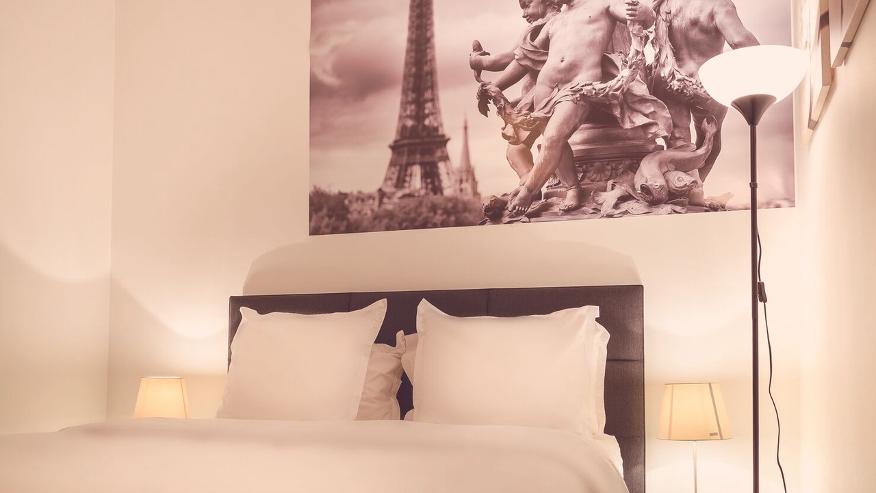 Photo of Bedroom in Faubourg Saint-Germain