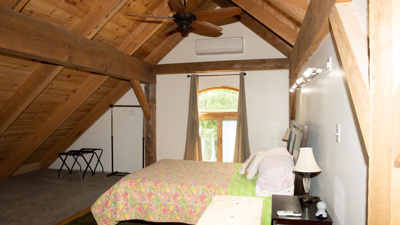 Photo of Bedroom in Middle Grove