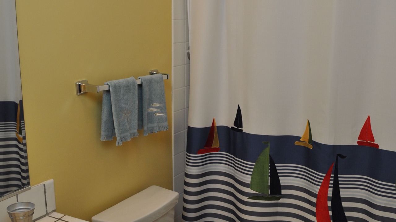 Photo of Bathroom in Carpinteria