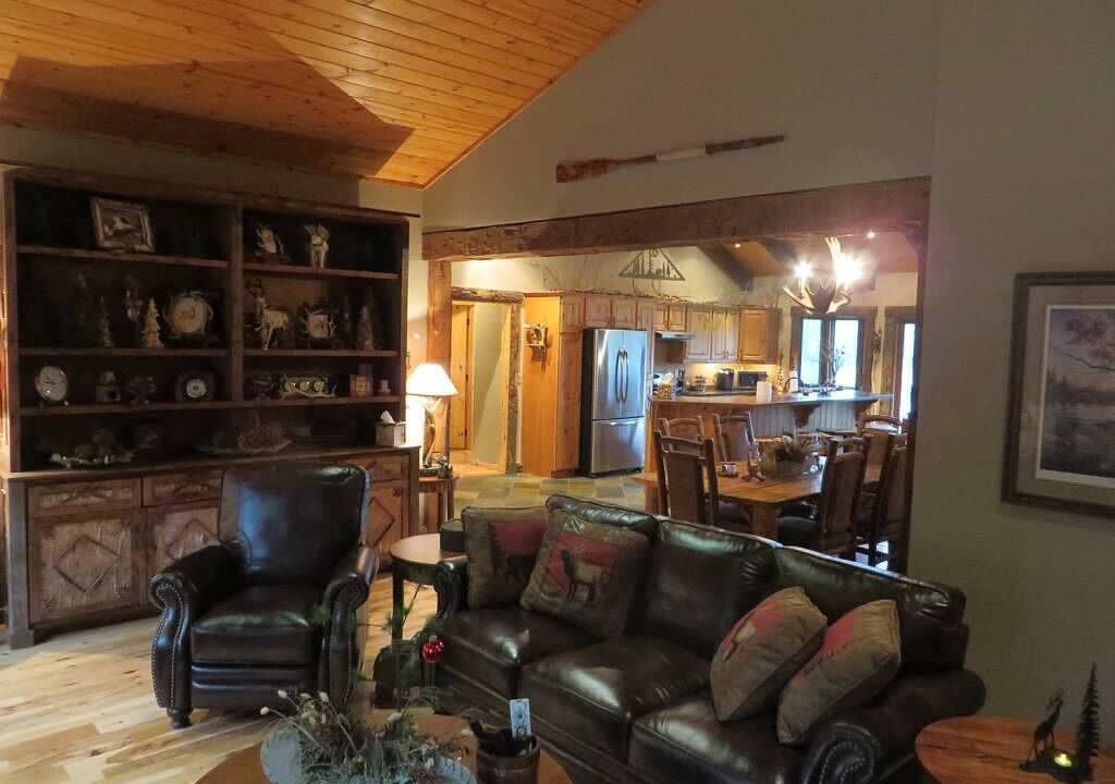 Photo of Livingroom in Alpine Northeast