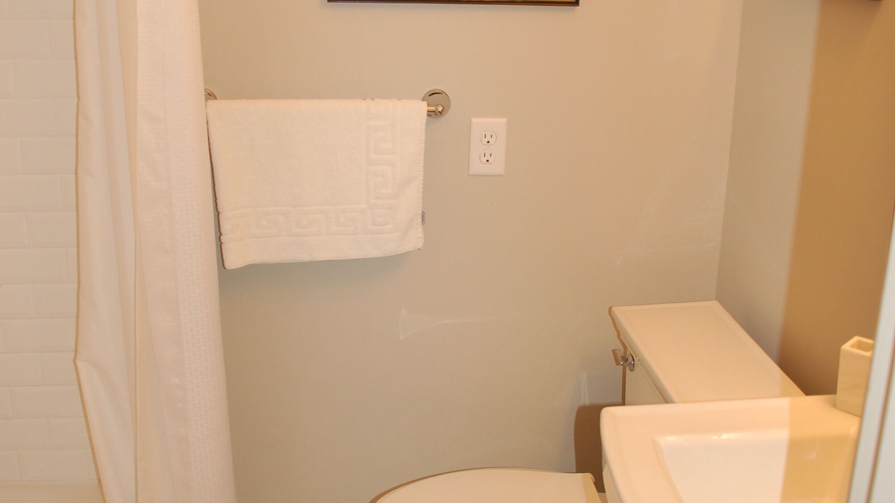 Photo of Bathroom in South Beach