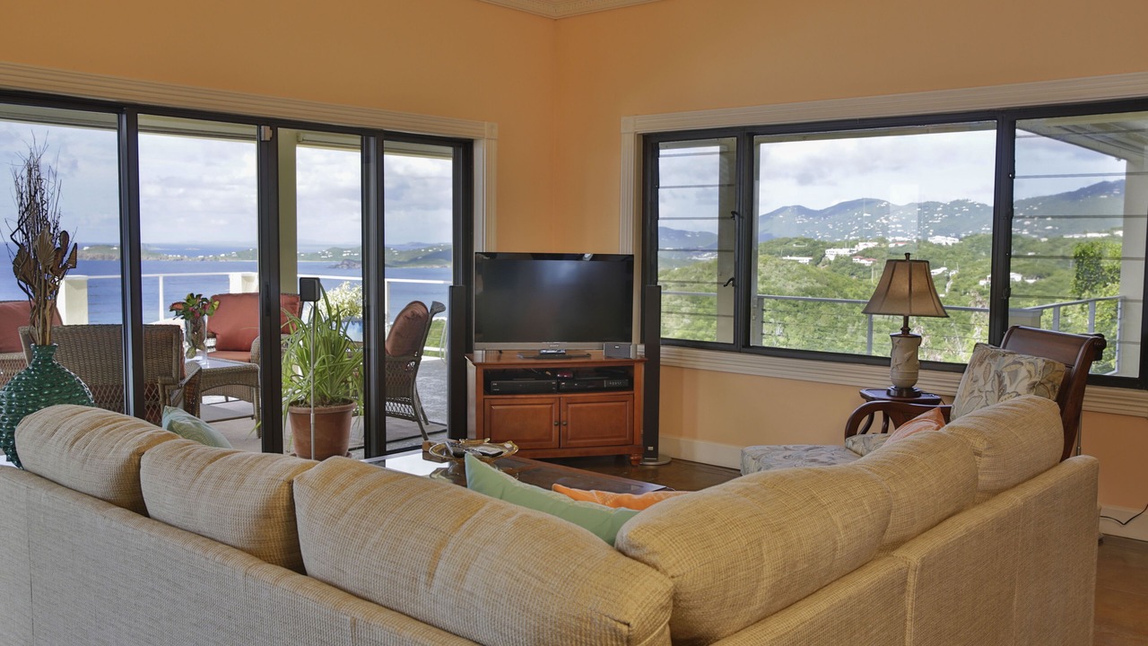 Photo of Livingroom in Green Cay Plantation
