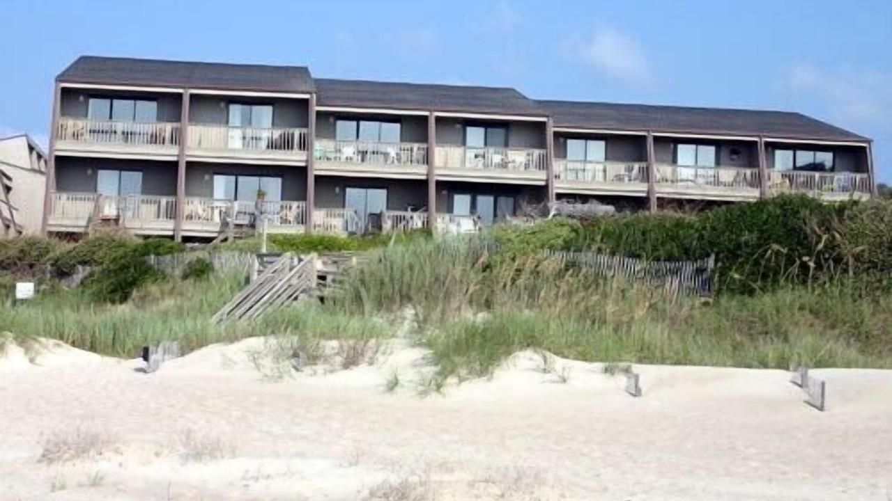 Photo of Others in Pine Knoll Shores