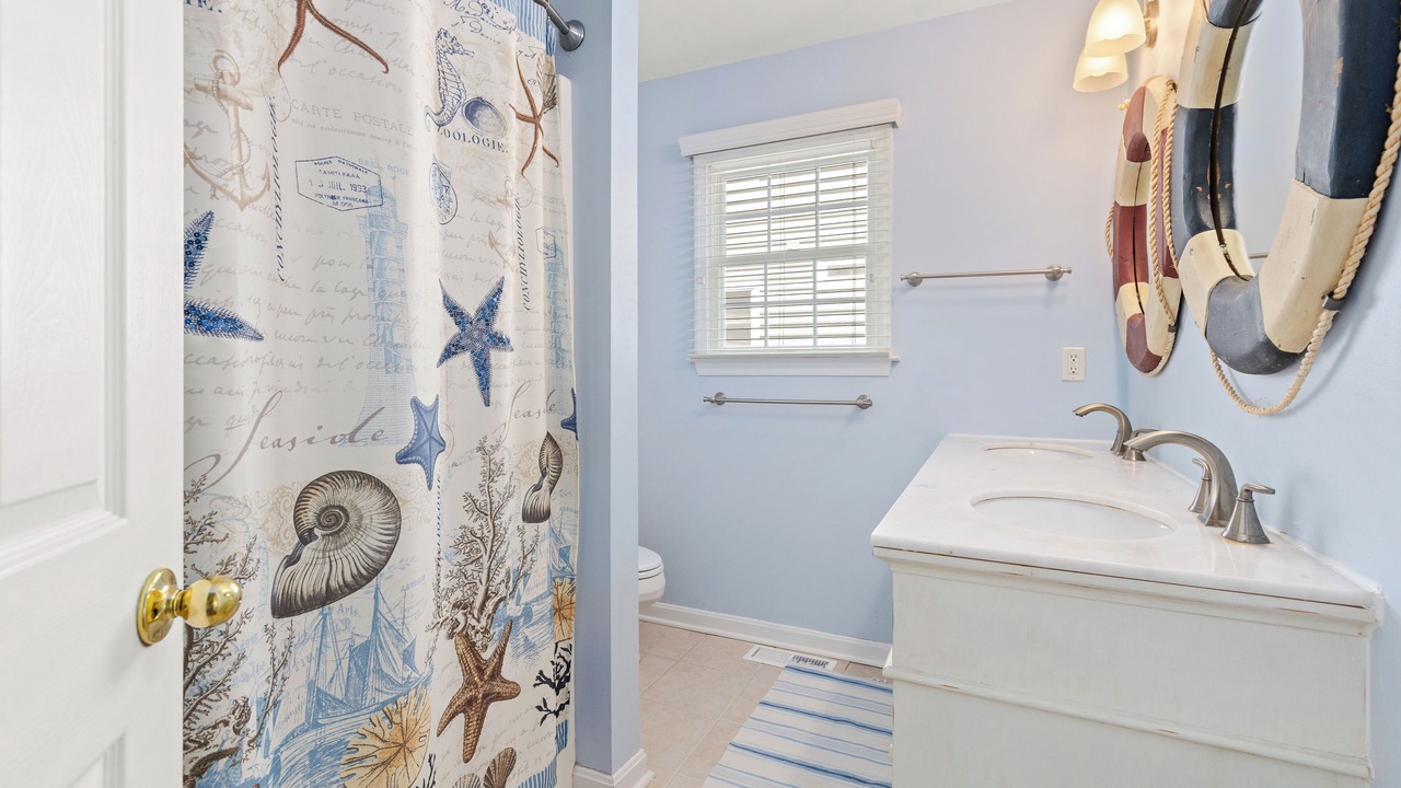 Photo of Bathroom in Bethany Beach