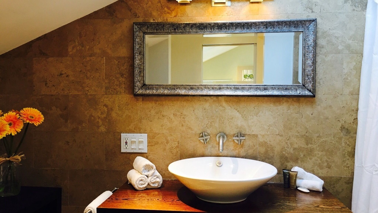 Photo of Bathroom in Laguna Beach