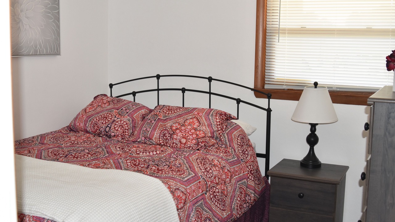 Photo of Bedroom in Ashwaubenon