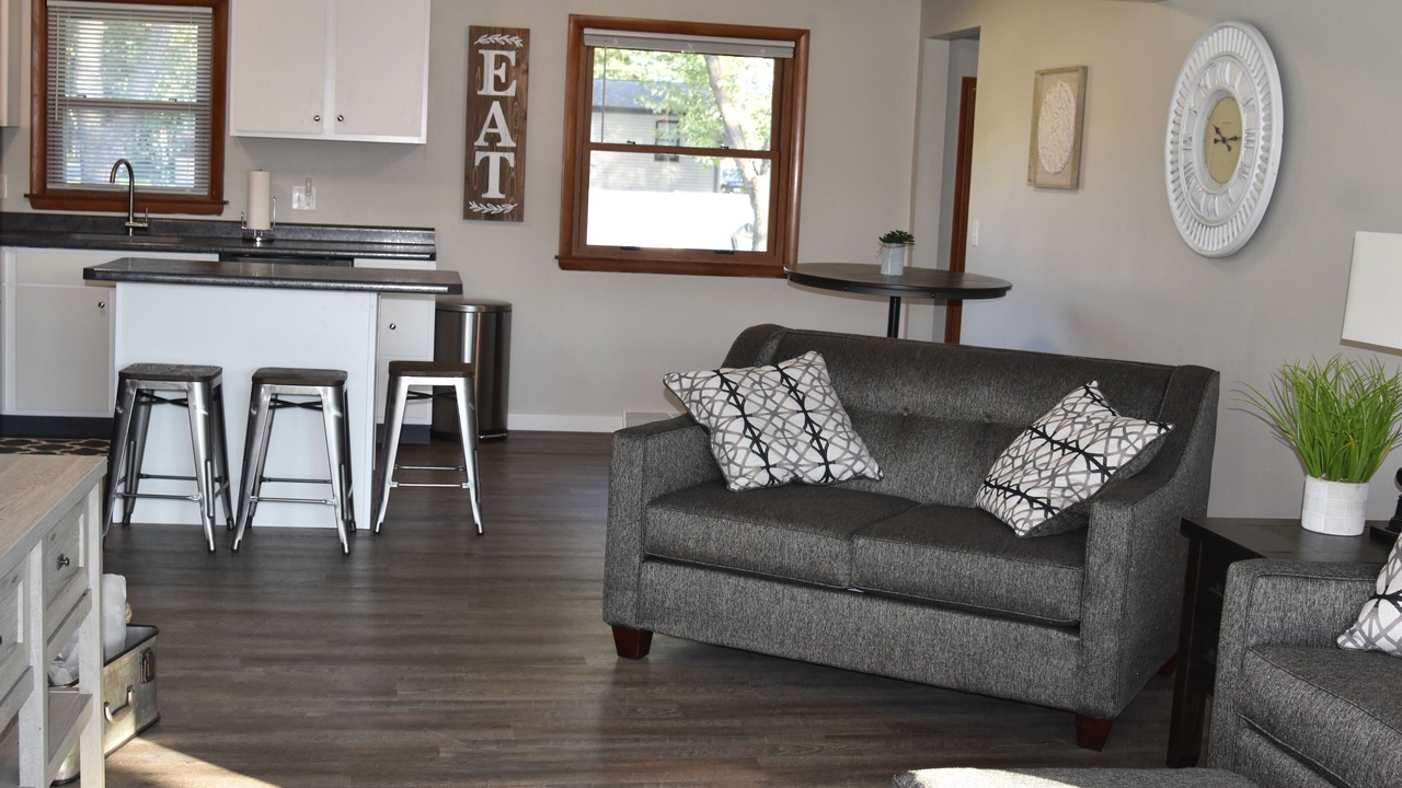 Photo of Livingroom in Ashwaubenon