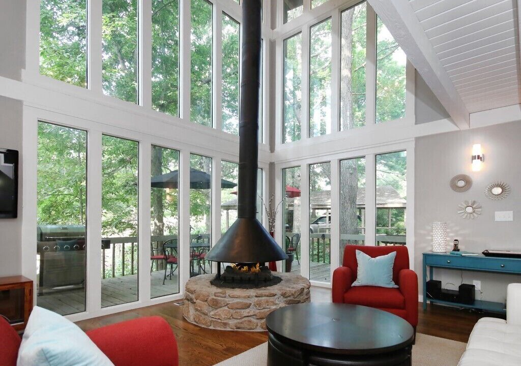 Photo of Livingroom in Woodfin