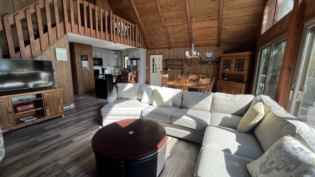 Photo of Livingroom in Lakeville
