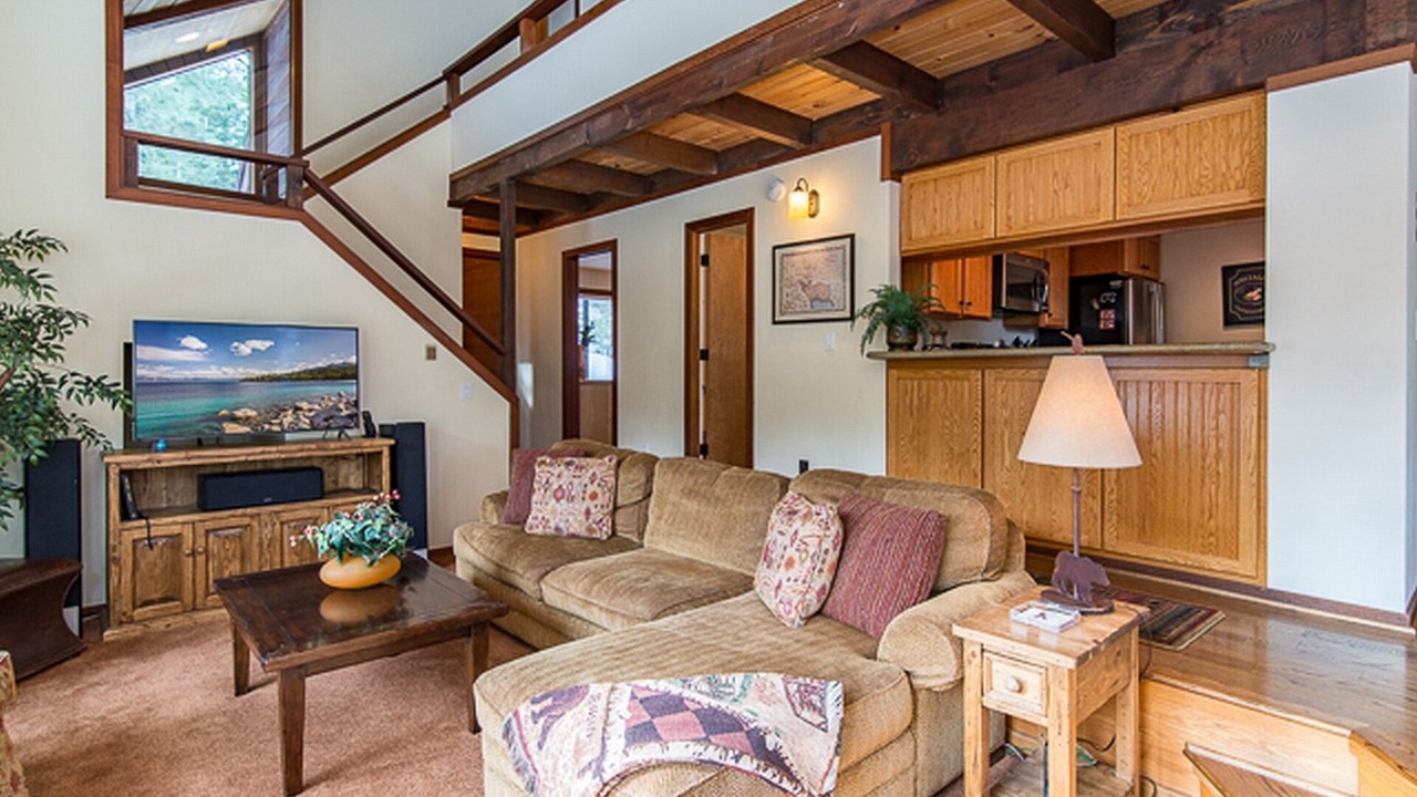 Photo of Livingroom in Alpine Meadows