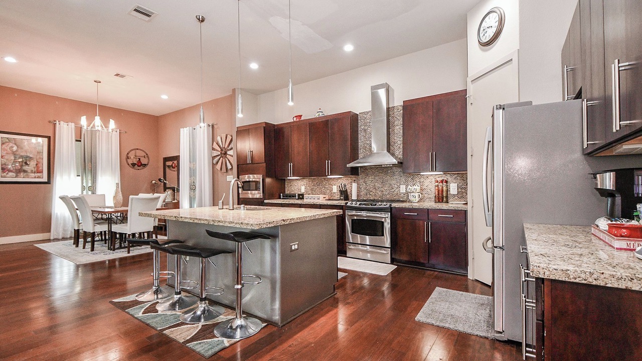 Photo of Kitchen in Midtown