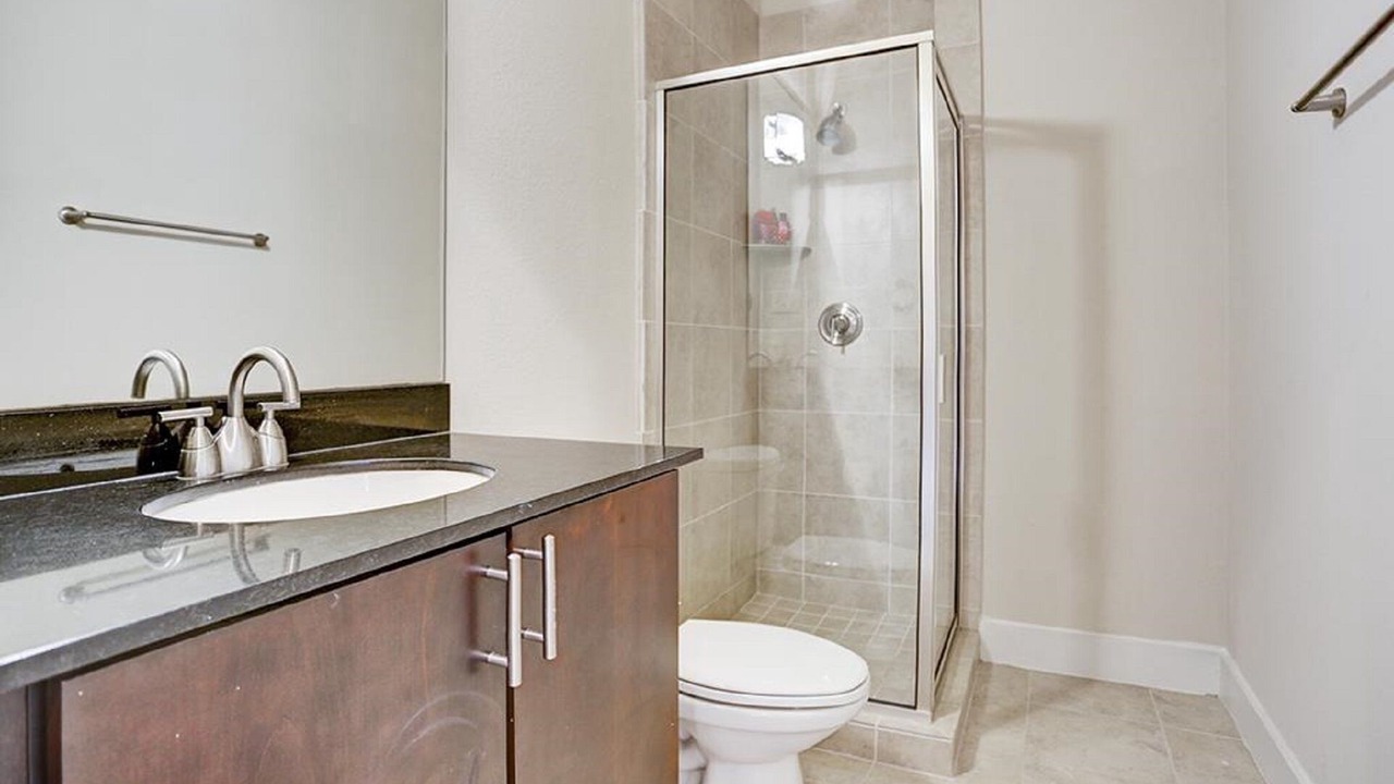 Photo of Bedroom in Midtown